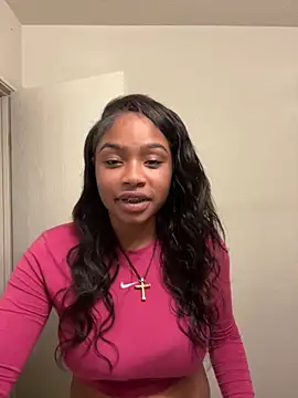 skylarrylee online show from November 1, 2025, 12:18 pm