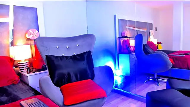 Evangeline Taylorr online show from March 13, 2025, 11:16 pm