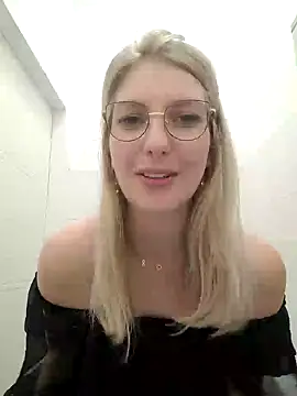 Amitiel Angel online show from January 4, 2025, 8:16 pm