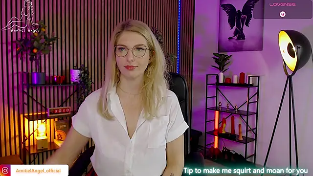 Amitiel Angel online show from February 6, 2025, 7:51 pm