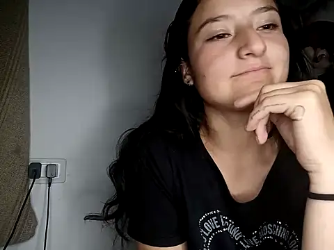 Snapshot of iris_798 chatting on March 15, 2025, 5:08 am iris 798 online show from March 15, 2025, 5:08 am