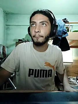 Snapshot of kleineid77 chatting on September 17, 2025, 1:46 pm kleineid77 online show from September 17, 2025, 1:46 pm