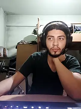 Snapshot of kleineid77 chatting on November 2, 2025, 3:36 pm kleineid77 online show from November 2, 2025, 3:36 pm