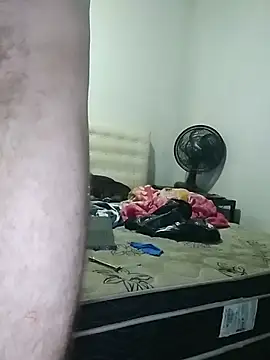 Snapshot of pikalindaxx chatting on February 3, 2026, 2:53 am pikalindaxx online show from February 3, 2026, 2:53 am