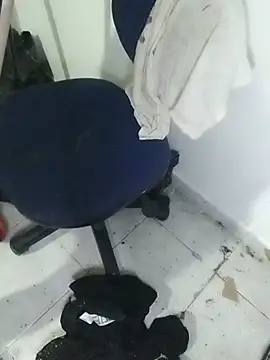 Snapshot of pikalindaxx chatting on February 24, 2026, 10:41 pm pikalindaxx online show from February 24, 2026, 10:41 pm