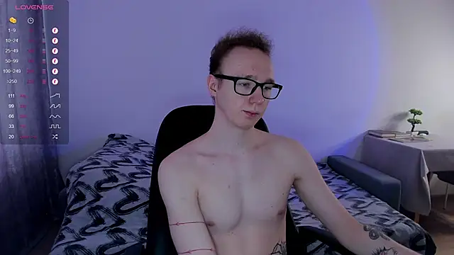 Alex silents online show from March 1, 2025, 10:02 am