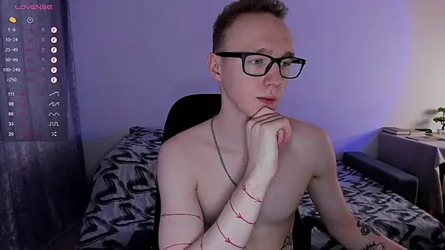 Alex silents online show from March 18, 2025, 1:09 pm