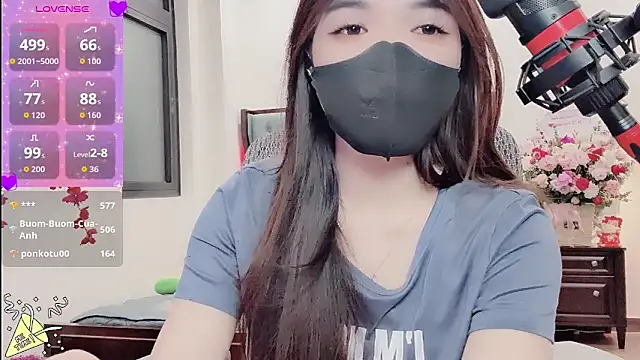 Berrysweet 68 online show from March 12, 2026, 4:57 pm