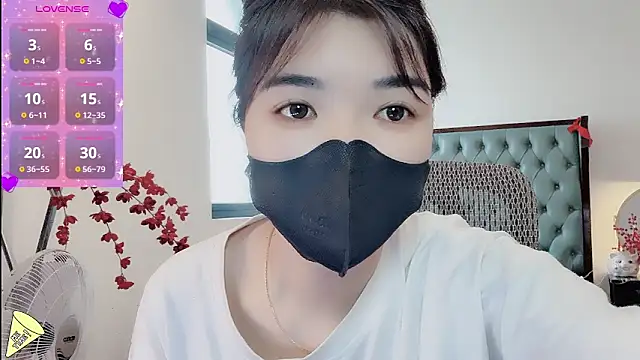 Berrysweet 68 online show from March 23, 2026, 3:10 am