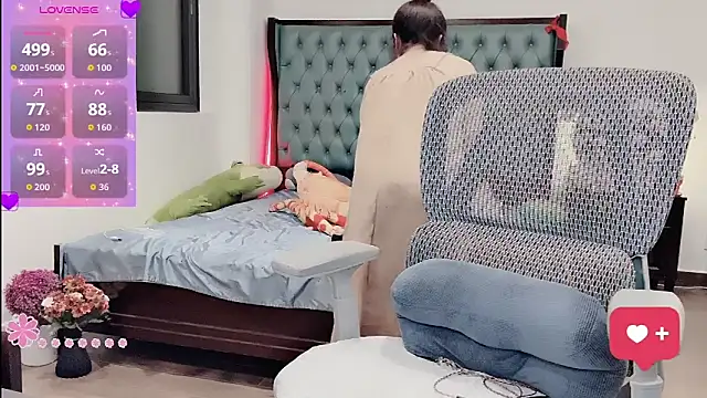 Berrysweet 68 online show from April 3, 2026, 2:26 pm