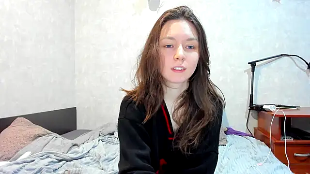 Adela Vetta online show from February 8, 2025, 7:59 pm