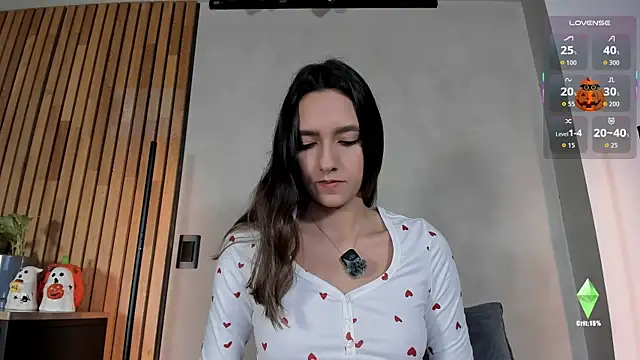 Snapshot of honeyhot69__ chatting on October 31, 2025, 11:44 am honeyhot69 online show from October 31, 2025, 11:44 am