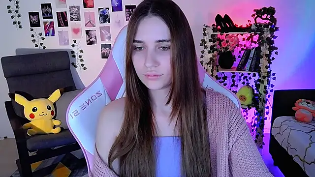 AliceCharmy online show from December 9, 2024, 1:02 pm