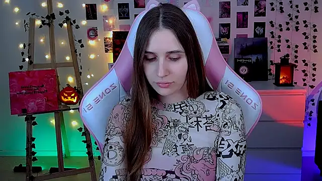 AliceCharmy online show from October 24, 2025, 5:48 am