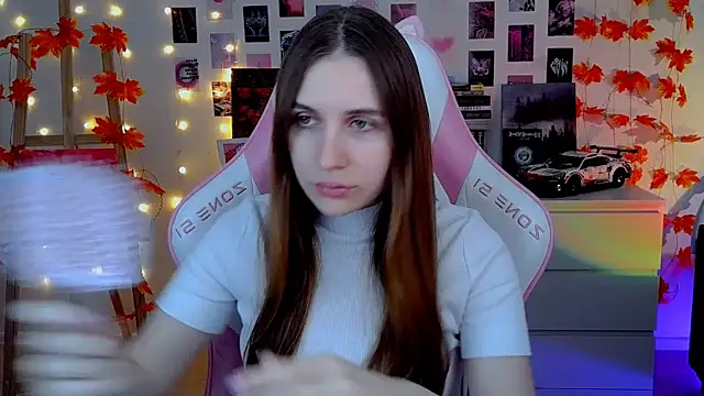 AliceCharmy online show from November 1, 2025, 6:15 am