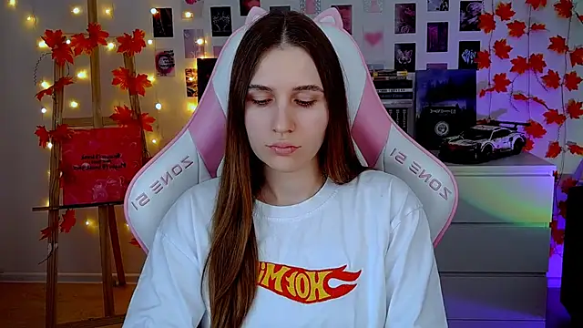 AliceCharmy online show from November 29, 2025, 7:22 am