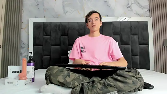 bunny maxi online show from March 21, 2025, 12:39 pm