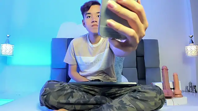 bunny maxi online show from October 15, 2025, 12:27 pm