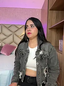 Brenda Garcia online show from March 23, 2025, 4:05 am