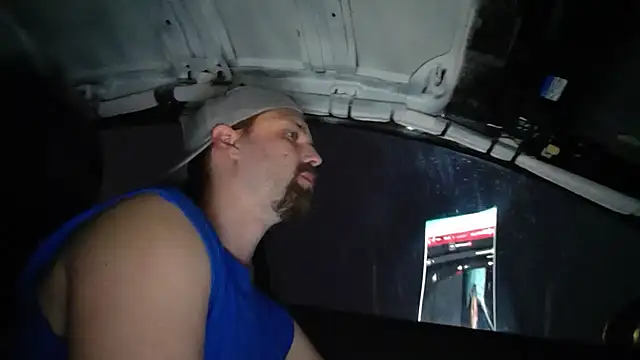 Snapshot of VitaminDrewFl chatting on January 8, 2026, 11:45 am VitaminDrewFl online show from January 8, 2026, 11:45 am