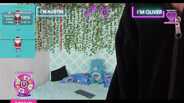 oliverhot2005 online show from November 24, 2025, 8:08 pm