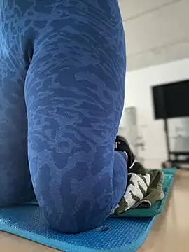 melanny10 online show from January 11, 2025, 12:29 pm