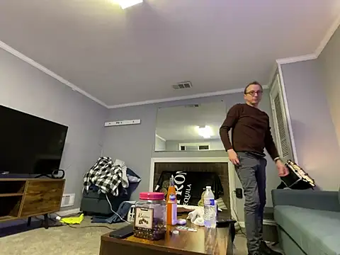 mouser21212 online show from January 20, 2025, 3:18 pm