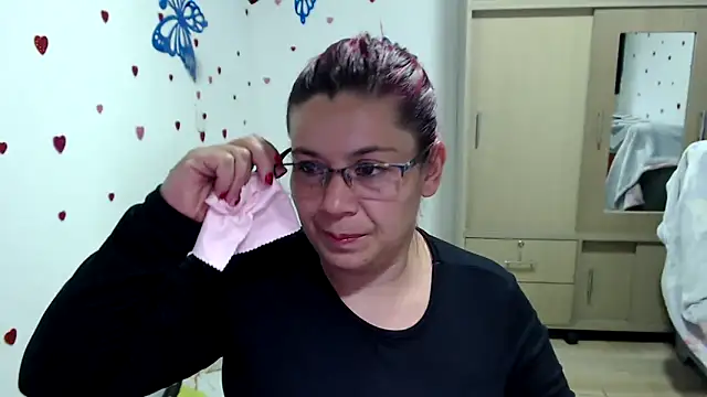 Snapshot of lilisa777 chatting on February 8, 2025, 12:17 am lilisa777 online show from February 8, 2025, 12:17 am