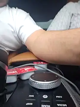 roxy bigtits1 online show from December 18, 2024, 1:12 pm