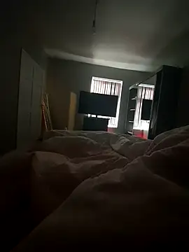 roxy bigtits1 online show from January 11, 2025, 11:34 am