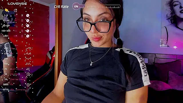 Snapshot of KetziaDoll chatting on December 6, 2024, 5:53 am KetziaDoll online show from December 6, 2024, 5:53 am