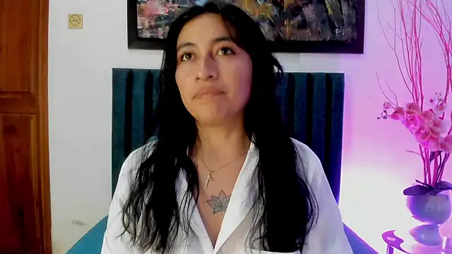 LisaHadwin online show from January 18, 2025, 6:10 pm