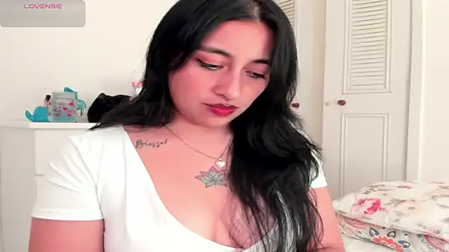 Snapshot of LisaHadwin chatting on December 19, 2025, 7:21 pm LisaHadwin online show from December 19, 2025, 7:21 pm