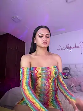 alee lenoxx online show from May 11, 2026, 5:24 am