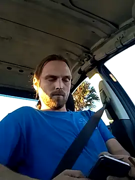 VitaminmanFL online show from October 14, 2025, 10:32 pm