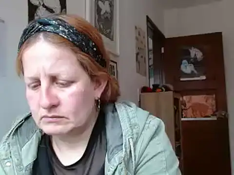 ViioletaMora online show from March 31, 2026, 5:46 pm