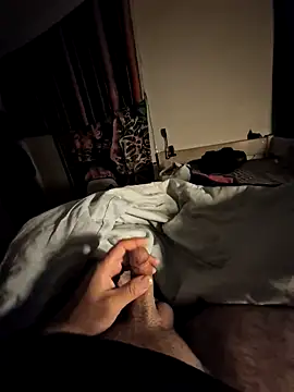 PinkedCocktail online show from December 21, 2025, 8:38 pm