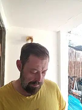 zefside42 online show from December 3, 2025, 11:52 am