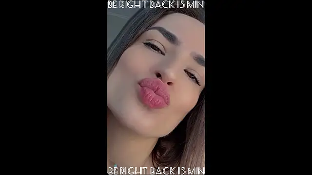 Snapshot of Camilla__one__ chatting on February 24, 2026, 2:20 am Camilla one online show from February 24, 2026, 2:20 am