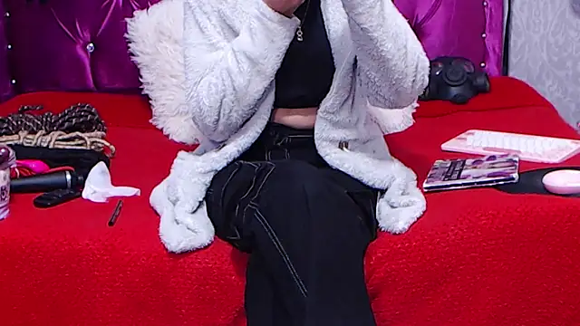 AyshaScott online show from January 20, 2025, 2:14 pm