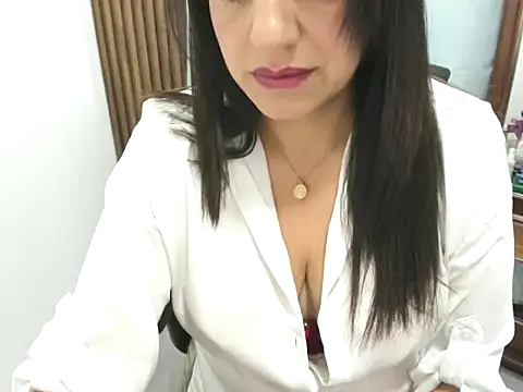 Snapshot of MonicaGarcia_ chatting on May 24, 2026, 1:49 pm MonicaGarcia online show from May 24, 2026, 1:49 pm