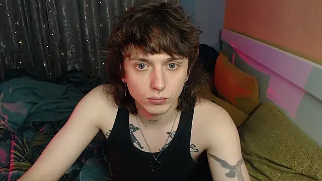 Snapshot of axxxturel chatting on December 18, 2025, 10:27 pm axxxturel online show from December 18, 2025, 10:27 pm