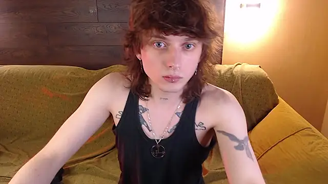 Snapshot of axxxturel chatting on February 15, 2026, 9:33 pm axxxturel online show from February 15, 2026, 9:33 pm