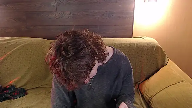 Snapshot of axxxturel chatting on February 17, 2026, 9:10 pm axxxturel online show from February 17, 2026, 9:10 pm