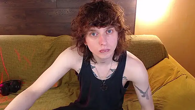 Snapshot of axxxturel chatting on February 18, 2026, 11:22 pm axxxturel online show from February 18, 2026, 11:22 pm