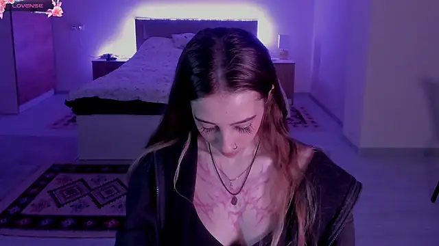 MelodyElf online show from April 17, 2026, 4:43 pm