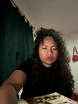 Snapshot of ChanelMillers_ chatting on September 28, 2025, 2:28 am ChanelMillers online show from September 28, 2025, 2:28 am