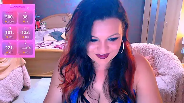 Snapshot of Ariellefoxy chatting on May 5, 2026, 8:06 pm Ariellefoxy online show from May 5, 2026, 8:06 pm
