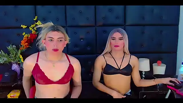 Snapshot of Daniela_Pink_ chatting on March 10, 2026, 8:14 pm Daniela Pink online show from March 10, 2026, 8:14 pm