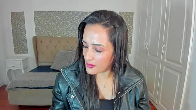 Snapshot of KimWessel_ chatting on October 20, 2025, 7:36 pm KimWessel online show from October 20, 2025, 7:36 pm